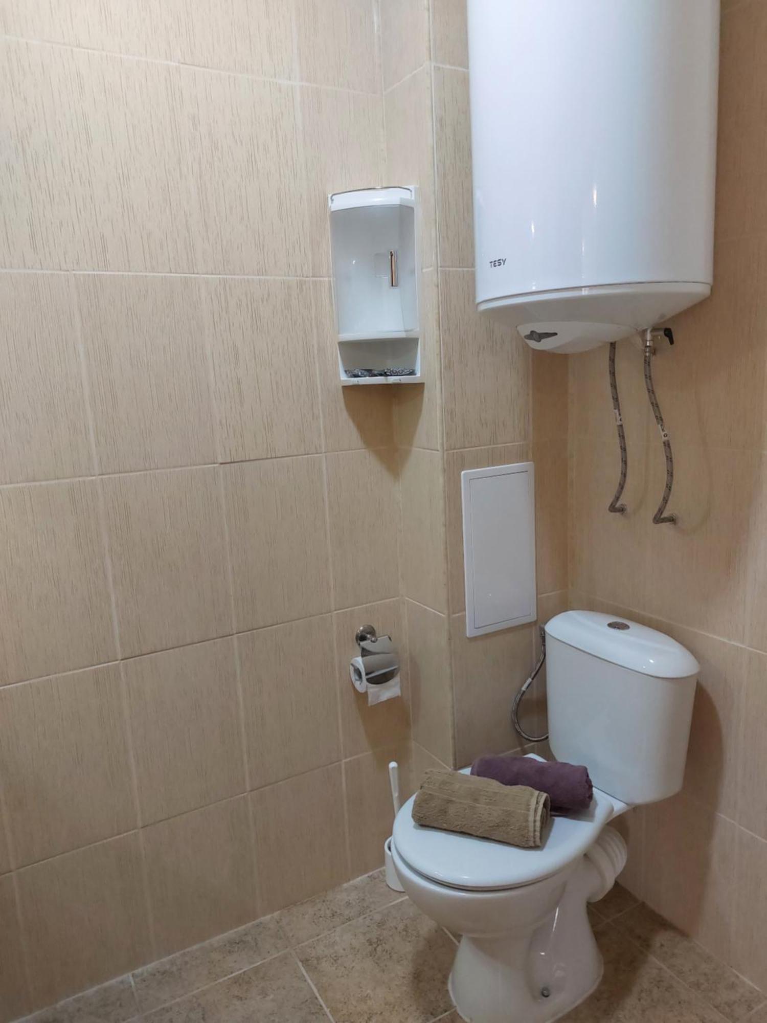 Krimski Apartment - Free Private Parking Warna Zewnętrze zdjęcie