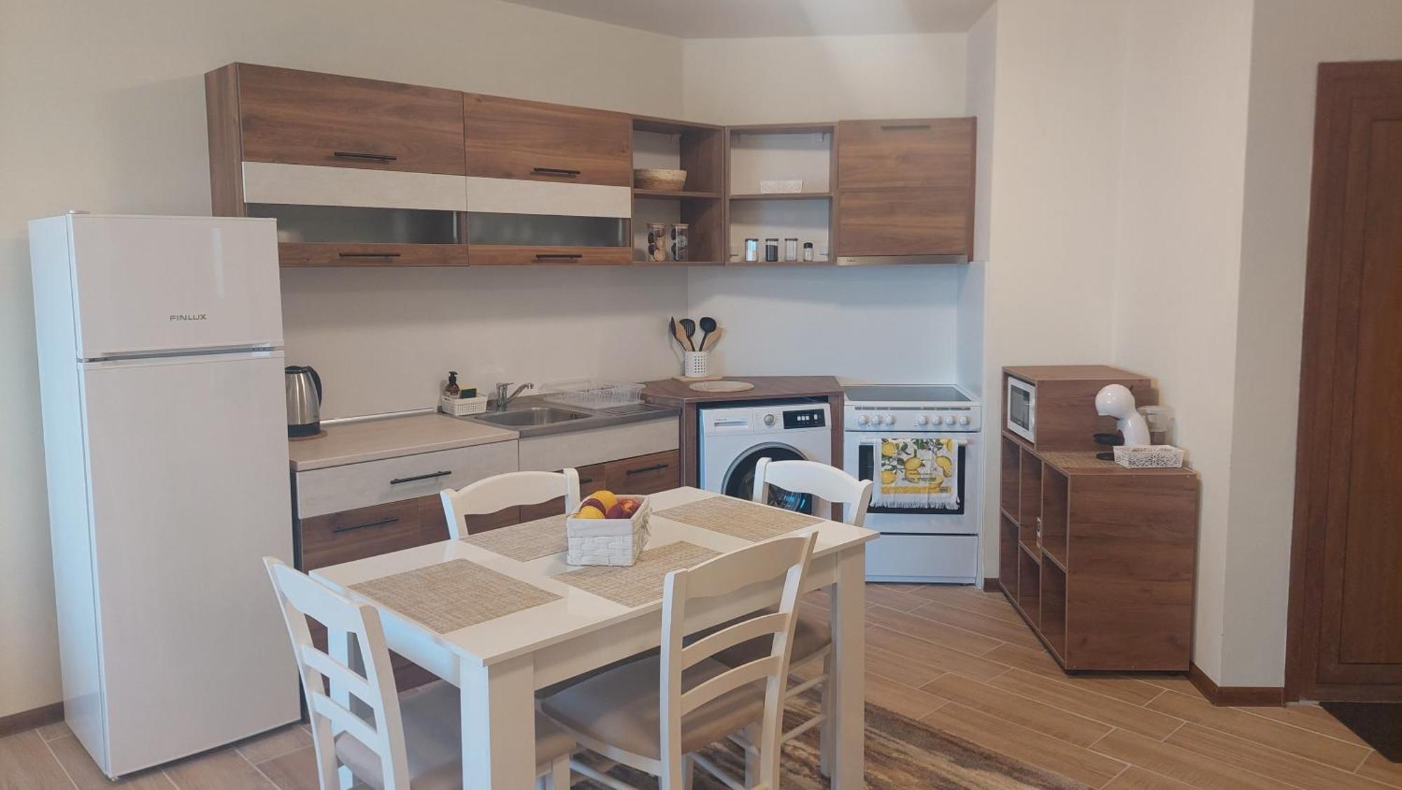 Krimski Apartment - Free Private Parking Warna Zewnętrze zdjęcie
