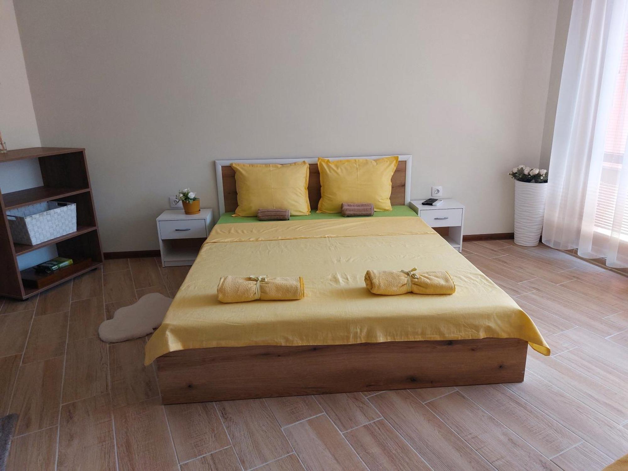 Krimski Apartment - Free Private Parking Warna Zewnętrze zdjęcie
